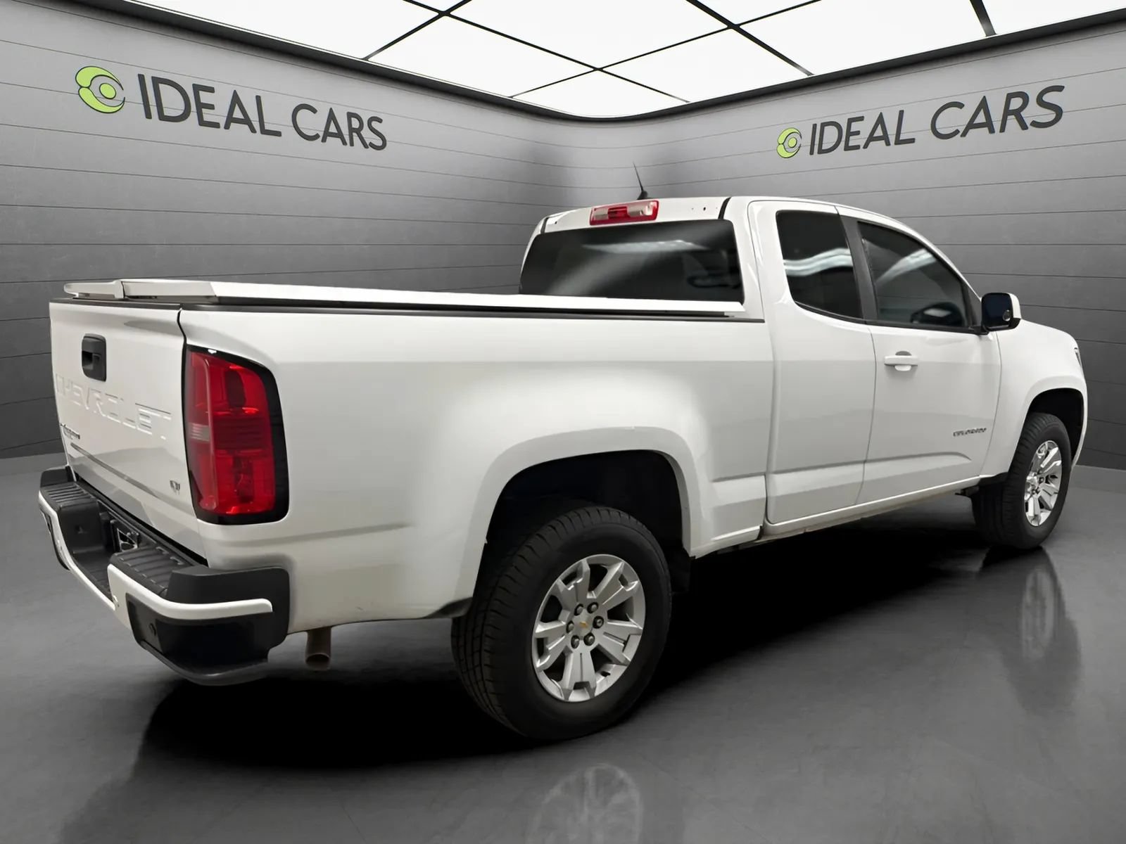 Used 2022 Chevrolet Colorado LT w/ Fleet Safety Package RWD image 5