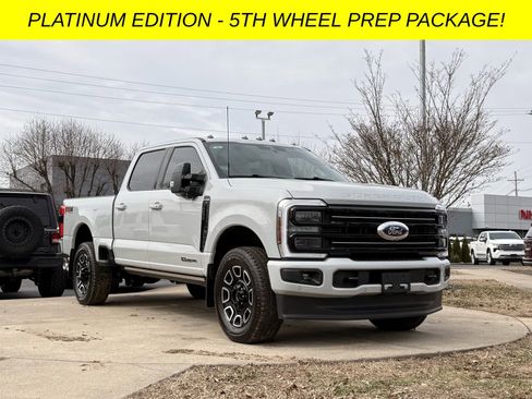 Used 2025 Ford F250 Platinum image 1