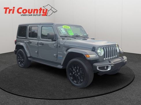 Used 2021 Jeep Wrangler Unlimited Sahara AWD/4WD image 1