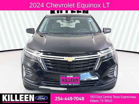 Used 2024 Chevrolet Equinox LT image 2