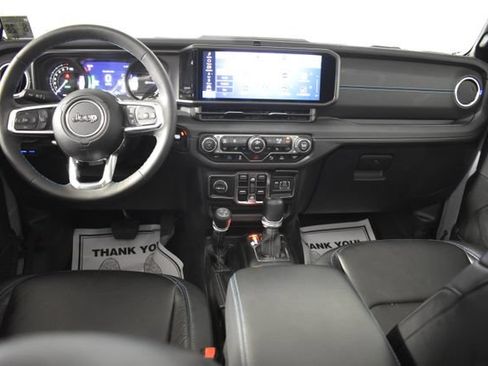 Used 2024 Jeep Wrangler High Altitude AWD/4WD image 29