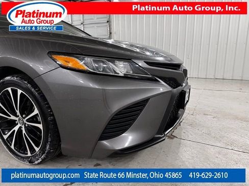 Used 2018 Toyota Camry SE image 57