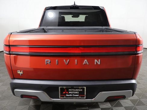 Used 2022 Rivian R1T Adventure image 15