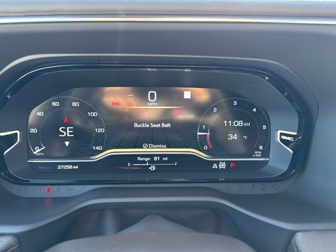 Used 2022 GMC Yukon Denali w/ Denali Premium Package image 33