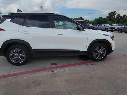 Used 2024 Kia Seltos S FWD image 9