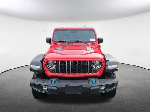 Used 2025 Jeep Wrangler Unlimited Rubicon 4xe w/ Safety Group AWD/4WD image 2