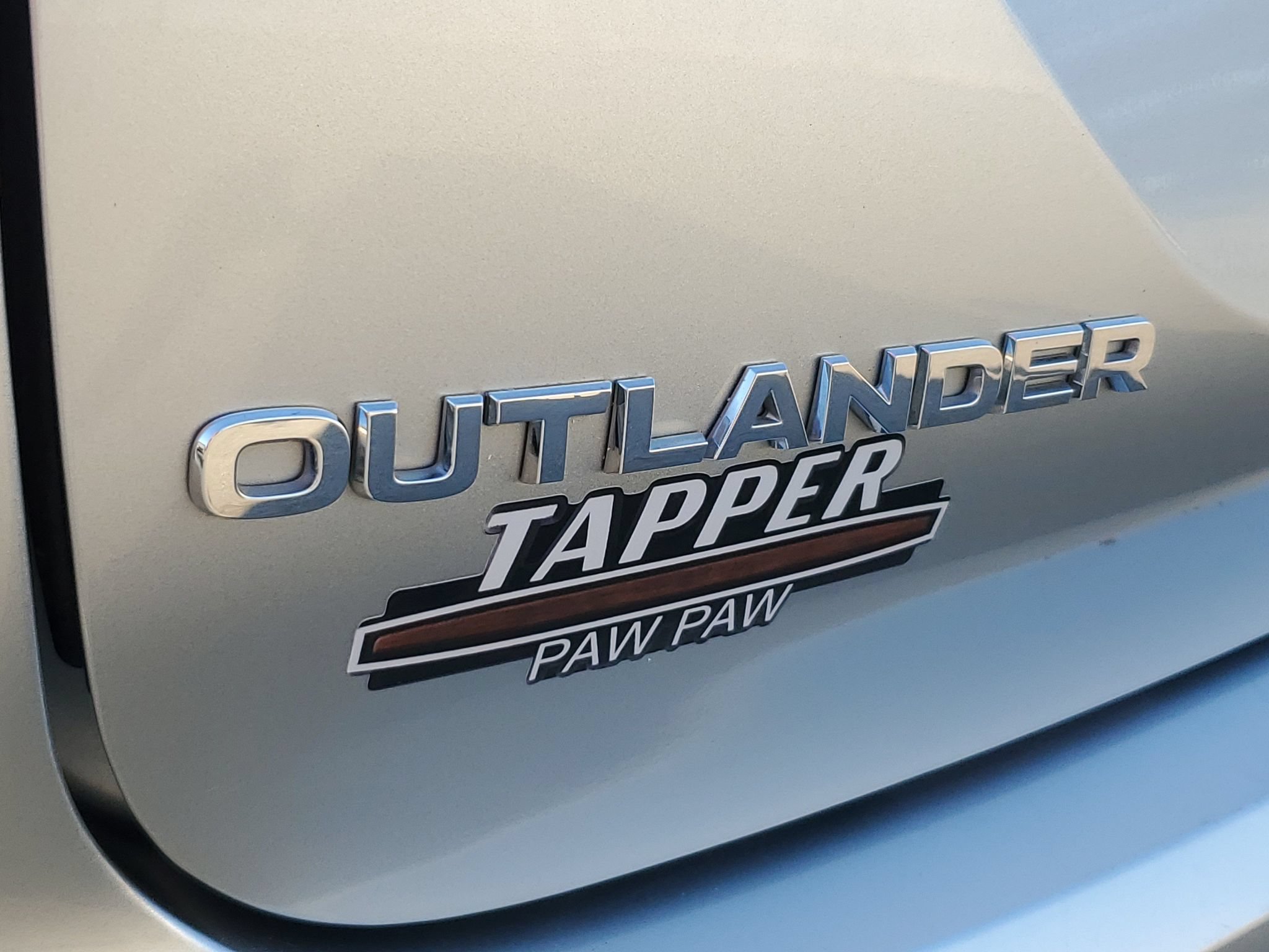 Used 2024 Mitsubishi Outlander AWD image 7