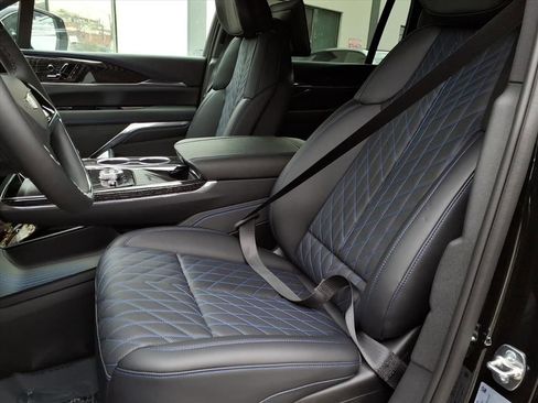 New 2026 Cadillac Escalade IQ Luxury 1 AWD/4WD image 9