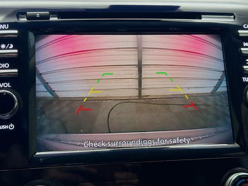 Used 2021 Nissan Murano S image 16