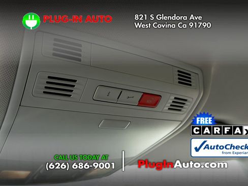 Used 2015 Volkswagen Golf S image 19