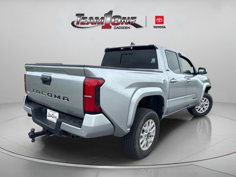 Used 2024 Toyota Tacoma SR5 RWD image 8