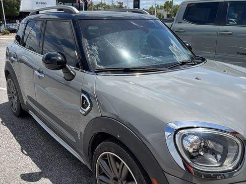 Used 2019 MINI Cooper Countryman S FWD image 3
