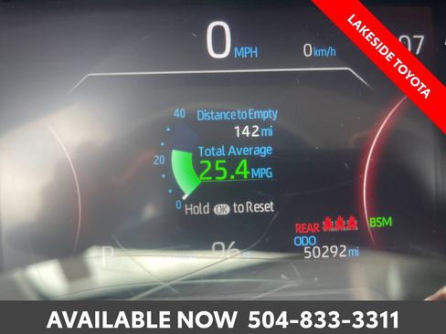 Used 2024 Toyota RAV4 XLE FWD image 30