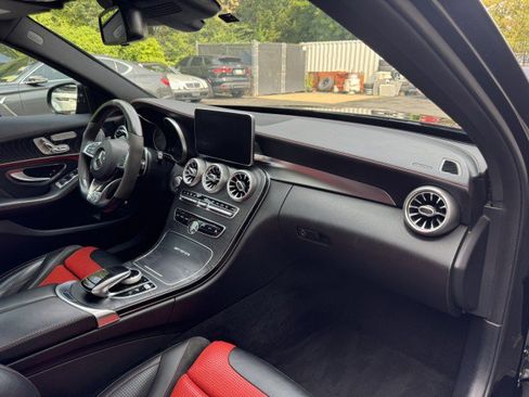 Used 2017 Mercedes-Benz C 63 AMG S image 27