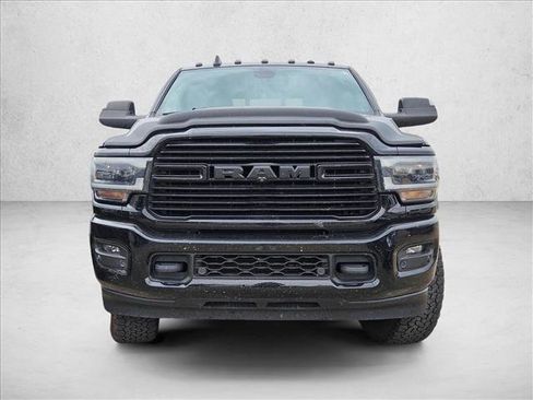 Used 2019 RAM 2500 Laramie w/ Black Appearance Package image 2