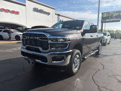 New 2026 RAM 2500 Tradesman image 3