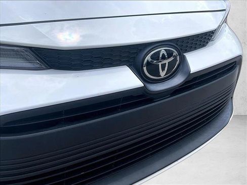 Used 2023 Toyota Corolla LE FWD image 30