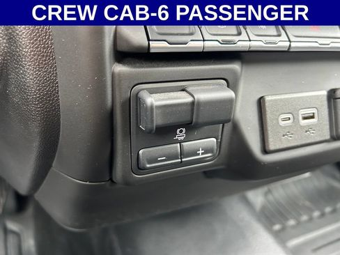 Used 2025 Chevrolet Silverado 3500 W/T AWD/4WD image 28