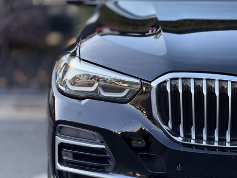 Used 2022 BMW X5 sDrive40i w/ Parking Assistance Package image 4