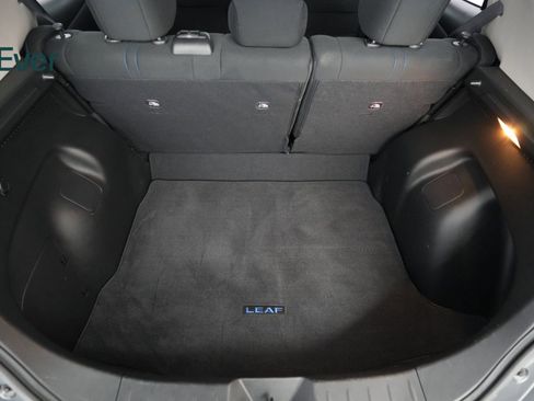 Used 2024 Nissan Leaf SV Plus image 22