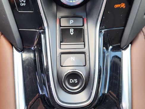 Used 2025 Acura RDX SH-AWD w/ Technology Package image 13