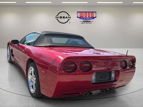 Used 2001 Chevrolet Corvette Convertible RWD image 4