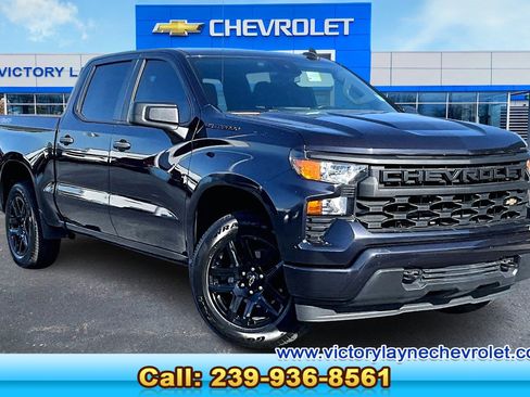 Certified 2023 Chevrolet Silverado 1500 Custom image 1