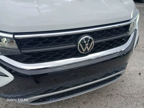 Used 2022 Volkswagen Taos SE AWD/4WD image 21