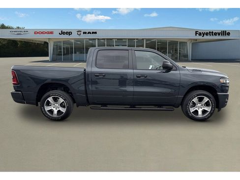 New 2026 RAM 1500 Express image 2