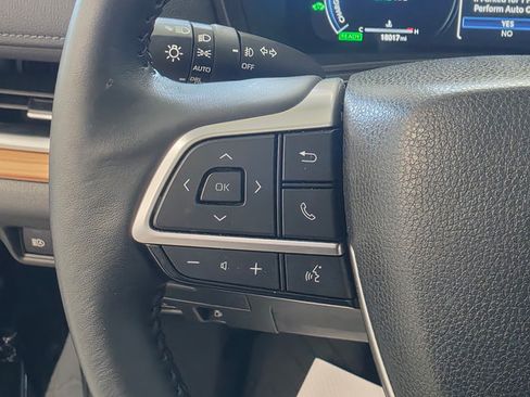Used 2024 Toyota Grand Highlander AWD Hybrid image 16