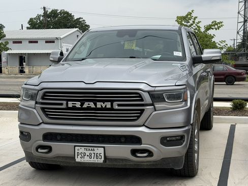 Certified 2021 RAM 1500 Laramie w/ Laramie Southwest Edition RWD image 11