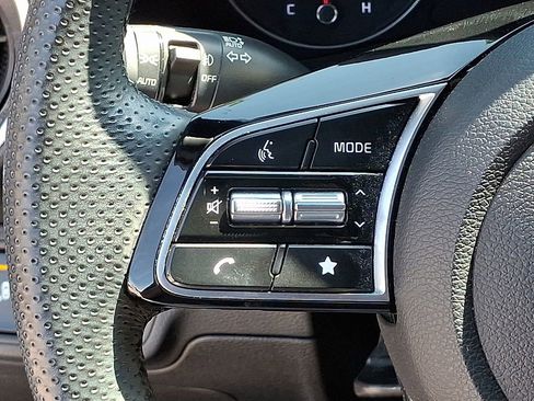 Used 2023 Kia Forte GT-Line image 22