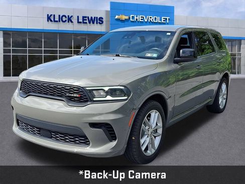 Used 2023 Dodge Durango GT RWD image 3