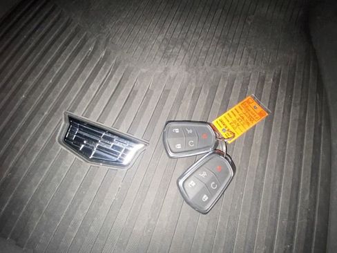 Used 2022 Cadillac XT5 Premium Luxury w/ Platinum Package image 30