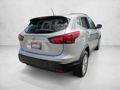 Used 2019 Nissan Rogue Sport SV image 5
