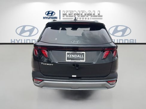 Used 2025 Hyundai Tucson SEL FWD image 5