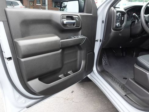 Used 2024 GMC Sierra 1500 Pro w/ Graphite Edition AWD/4WD image 13