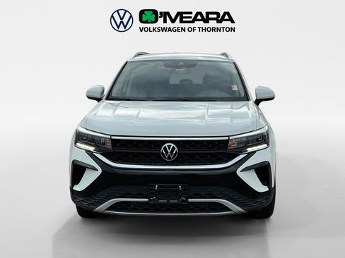 Used 2023 Volkswagen Taos SE AWD/4WD image 8