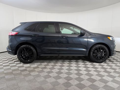 Used 2022 Ford Edge ST-Line AWD/4WD image 8