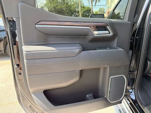 Used 2025 GMC Sierra 1500 SLT w/ SLT Premium Package RWD image 23