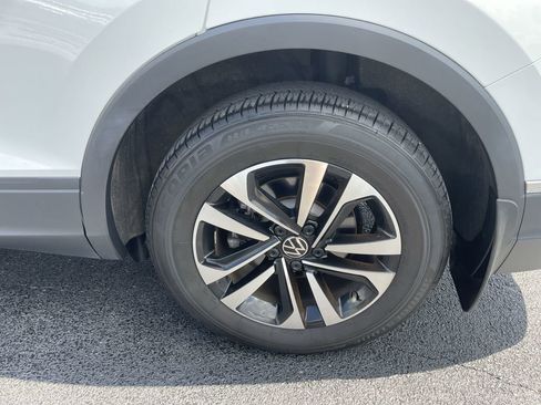 Certified 2024 Volkswagen Tiguan S AWD/4WD image 7