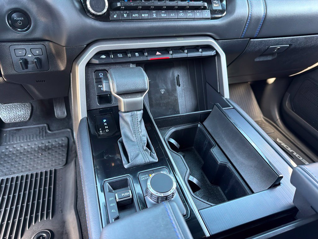 Used 2026 Toyota Sequoia Platinum AWD/4WD image 15