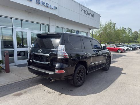 Used 2015 Lexus GX 460 w/ Premium Package AWD/4WD image 3