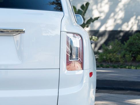 Certified 2021 Rolls-Royce Cullinan image 45