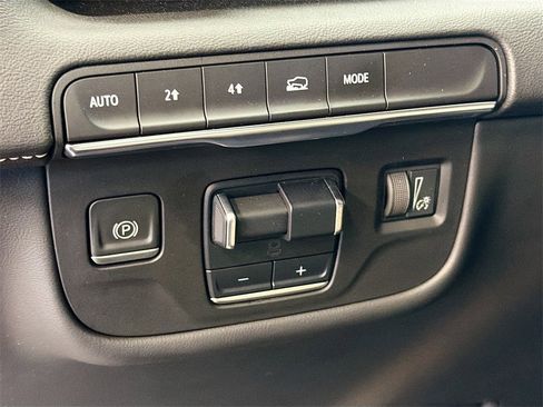 Used 2021 Cadillac Escalade Sport image 10