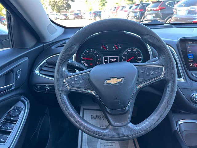 Used 2020 Chevrolet Malibu LT FWD image 15