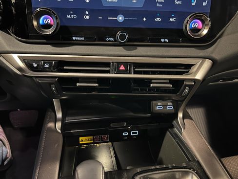 Used 2023 Lexus RX 350 AWD w/ Cold Area Package image 19