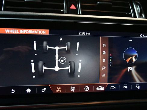 Used 2021 Land Rover Range Rover P525 Westminster Edition image 62