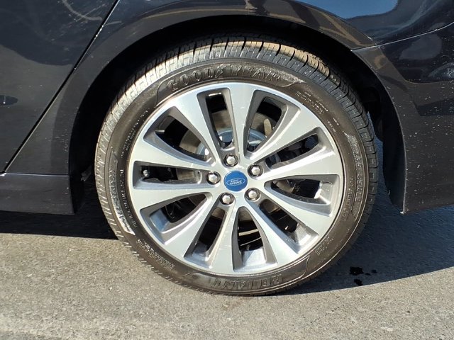 Used 2020 Ford Fusion SE AWD/4WD image 7