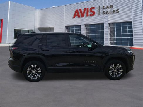 Used 2025 Chevrolet Equinox LT image 7